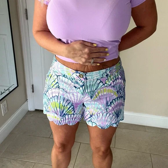 Lilly Pulitzer Buttercup Shorts - Picture 2 of 3